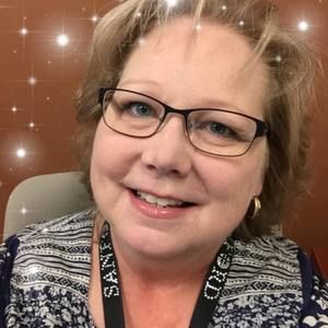 Meet your Posher, Denise